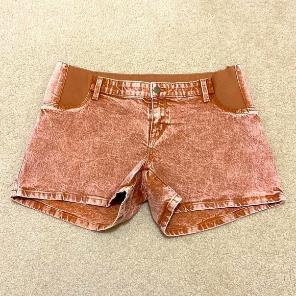 ISABEL Maternity Acid Wash Side Panel Jean Shorts Size 10 - Picture 1 of 5